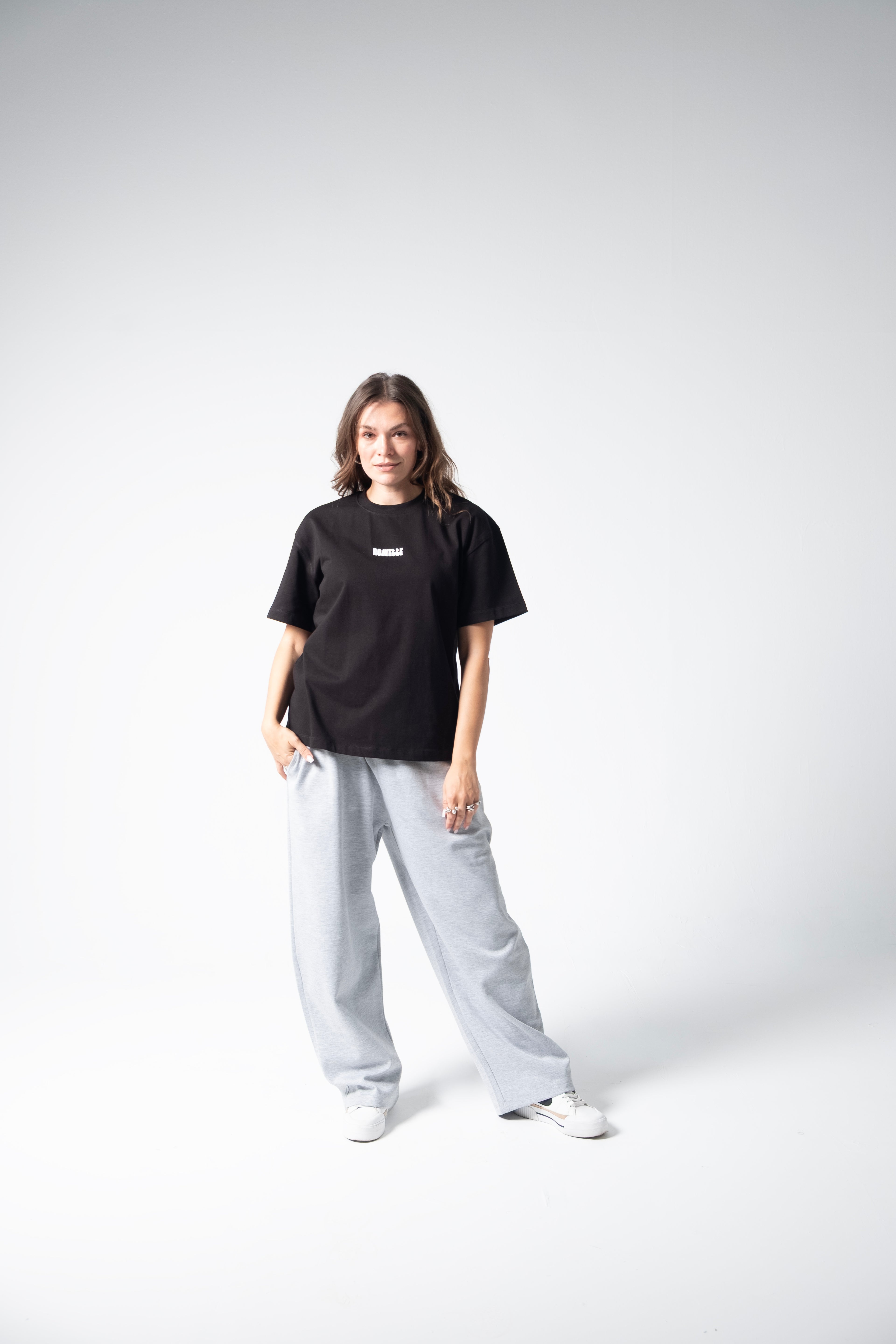 ROULETTE TEE — BLACK