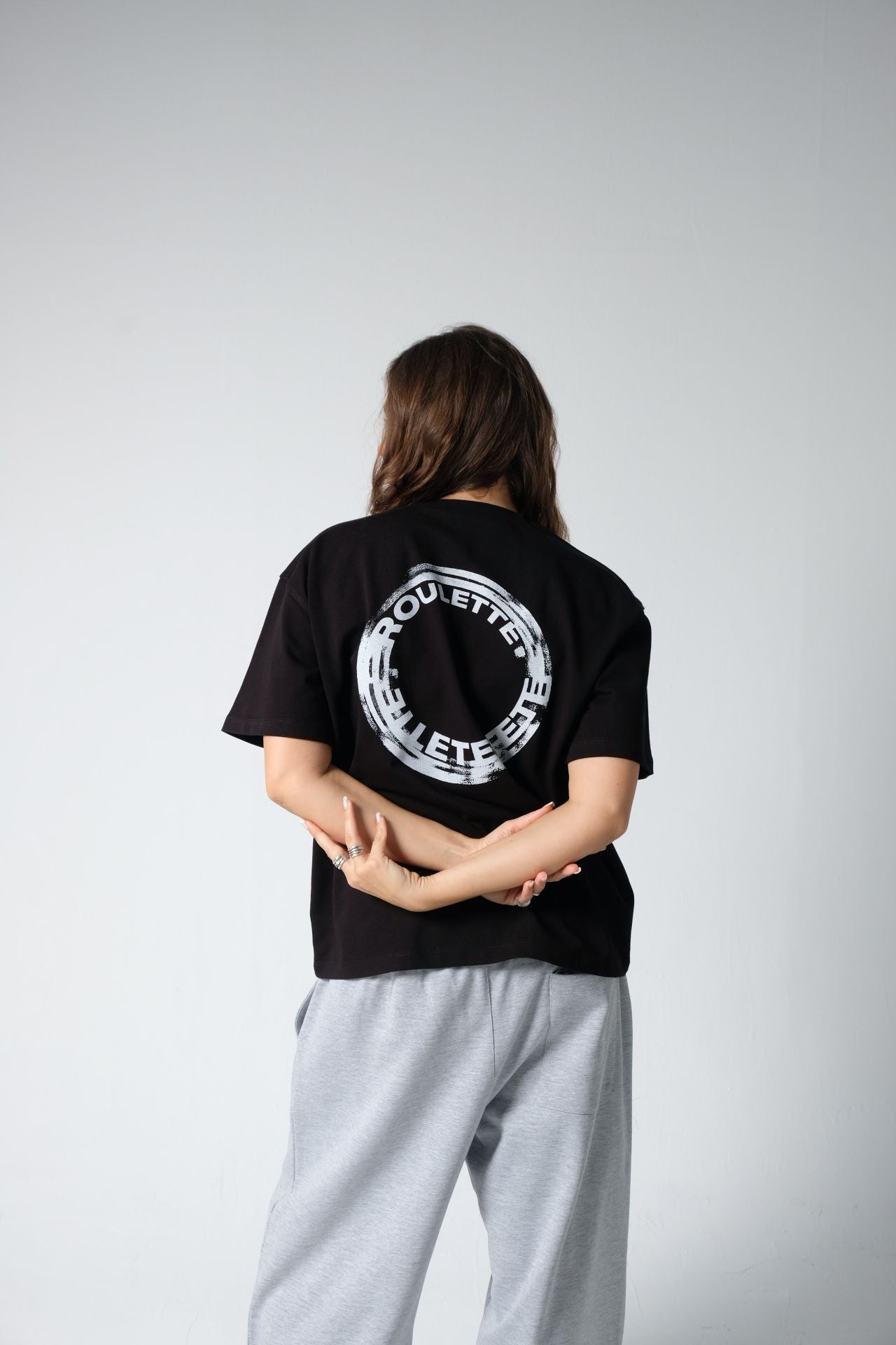 ROULETTE TEE — BLACK