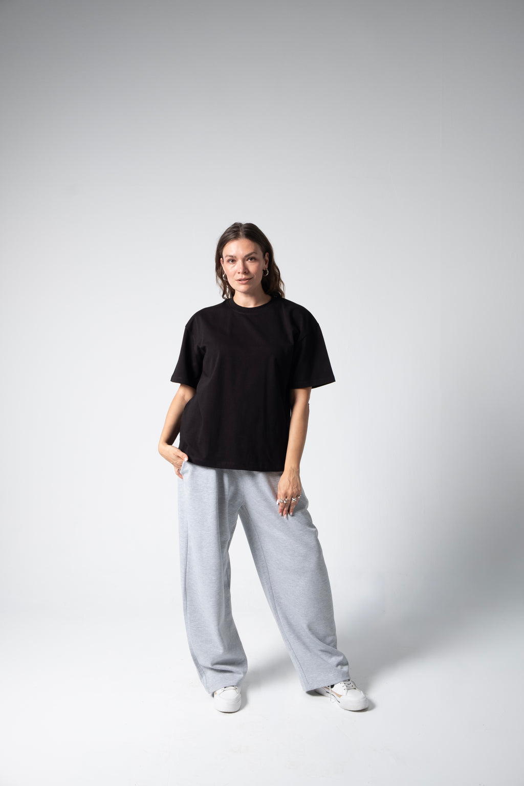 BLANK BOXY TEE — BLACK