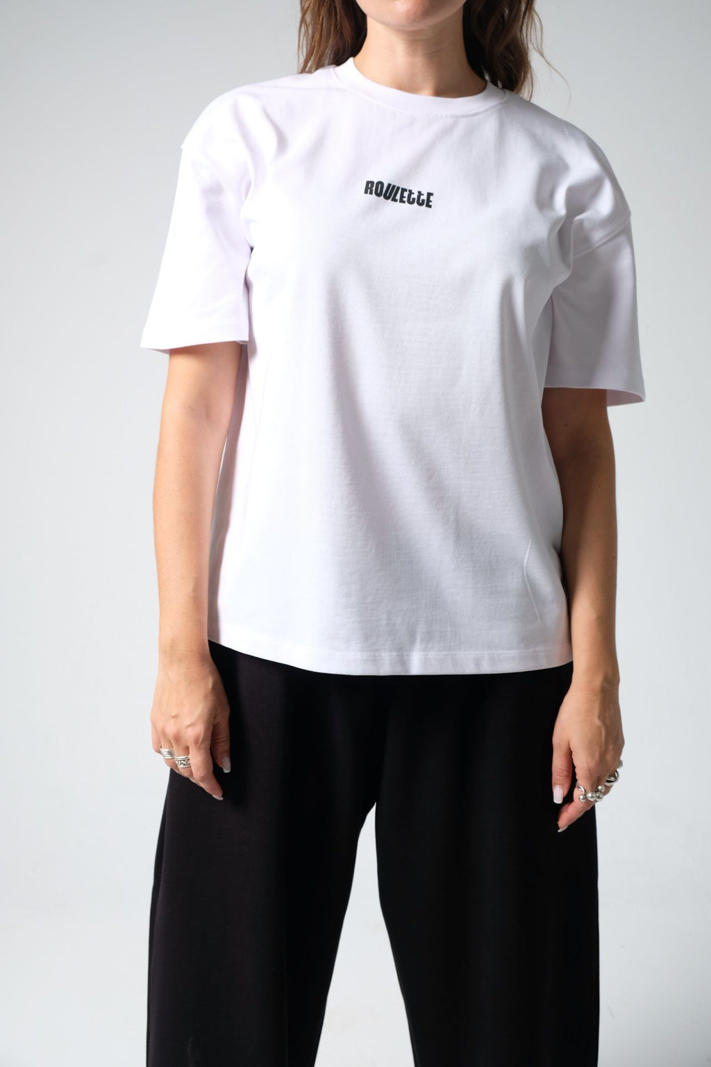 COMMIT TEE — WHITE