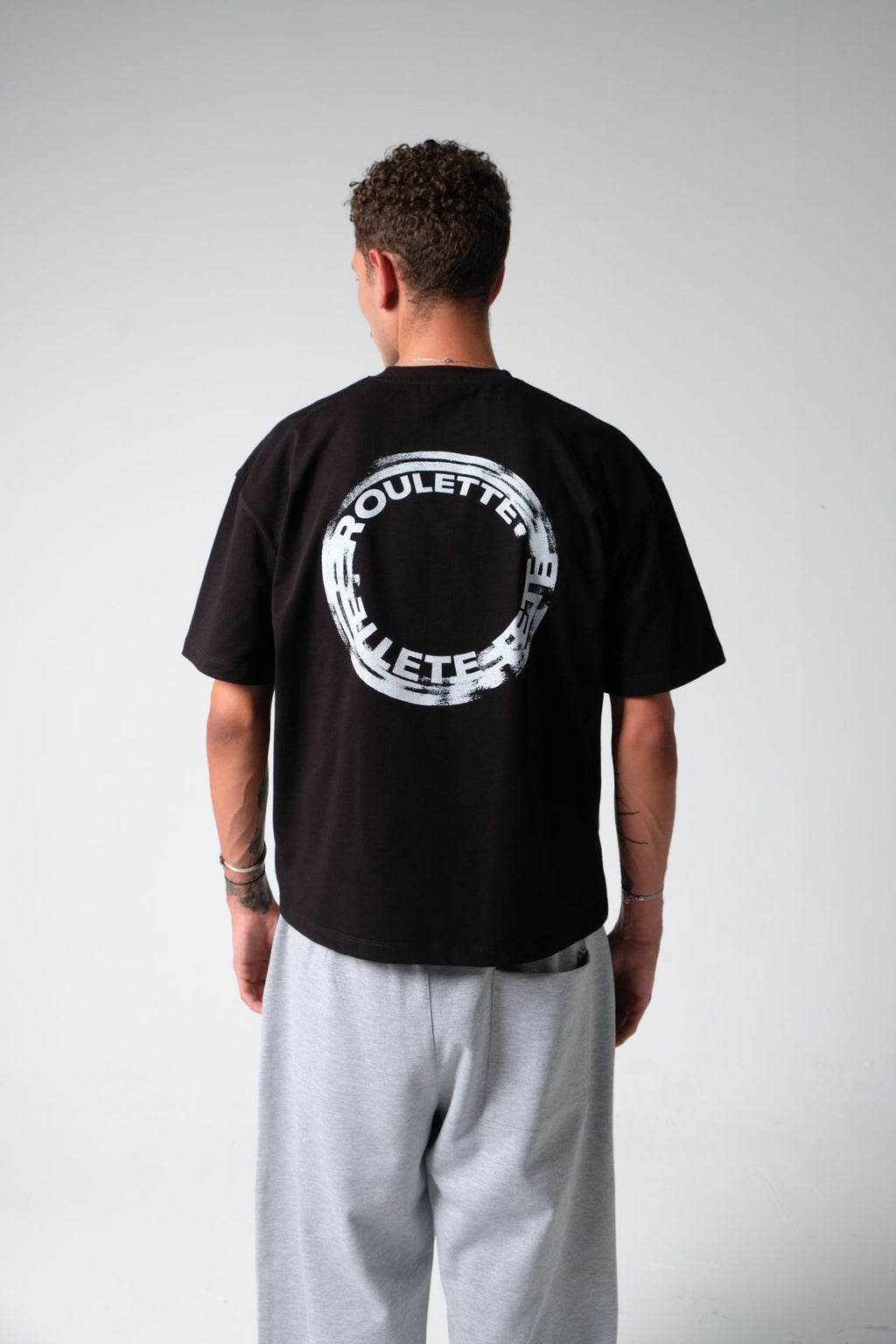 ROULETTE TEE — BLACK