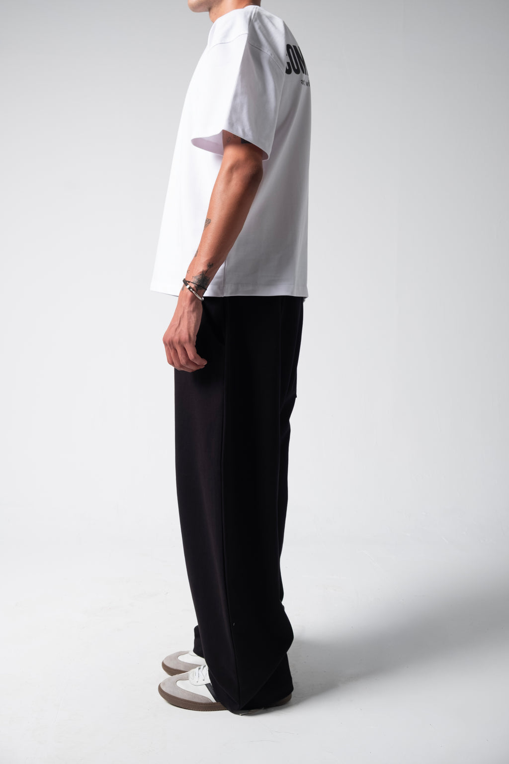 ROULETTE SWEATPANTS — BLACK