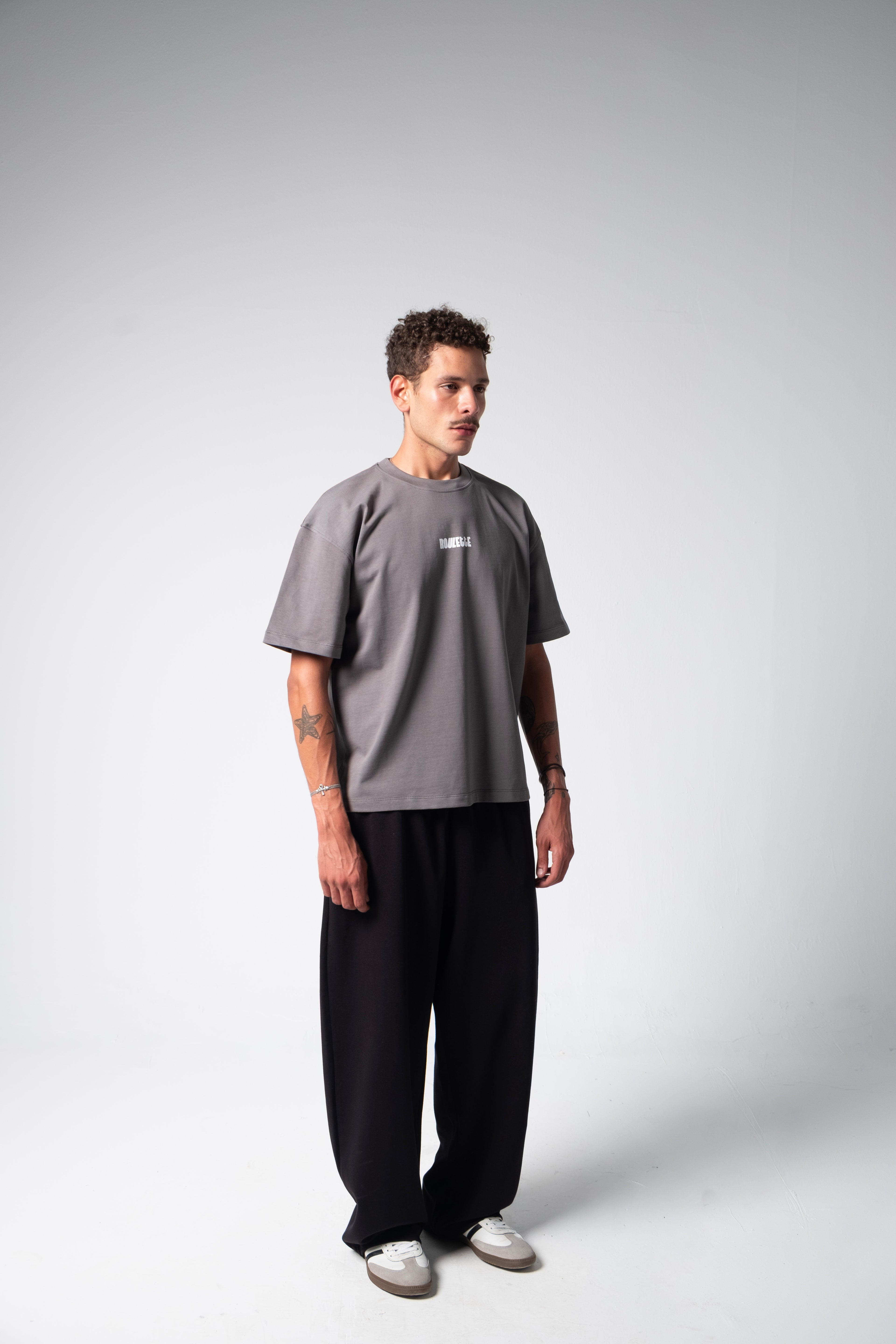 COMMIT TEE — DARK GRAY