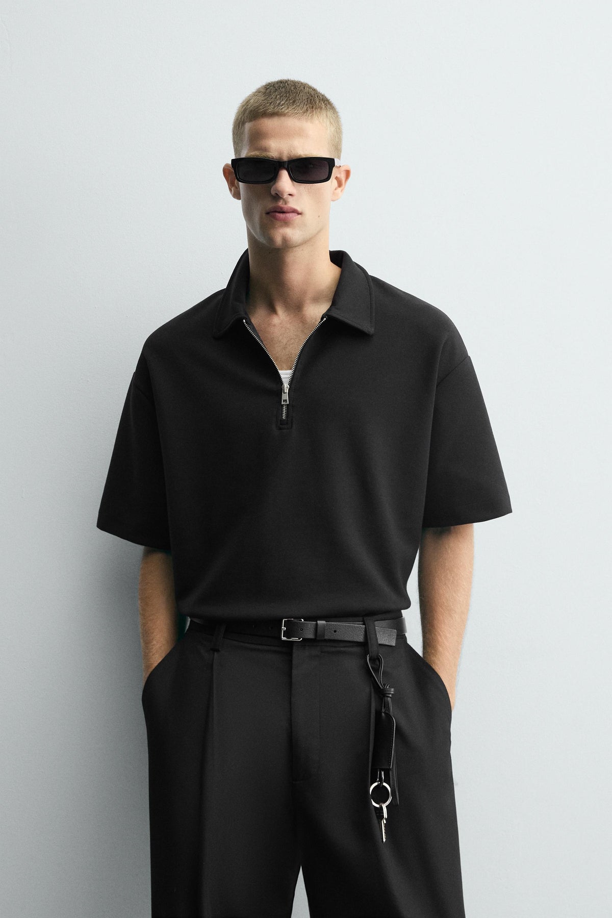INSTINCT BOXY ZIP — BLACK